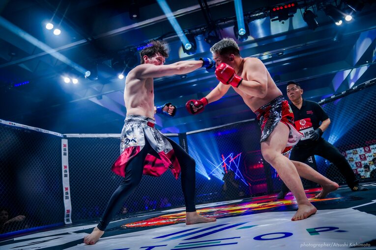 川島悠汰vsポーランドの刺客　©BreakingDown