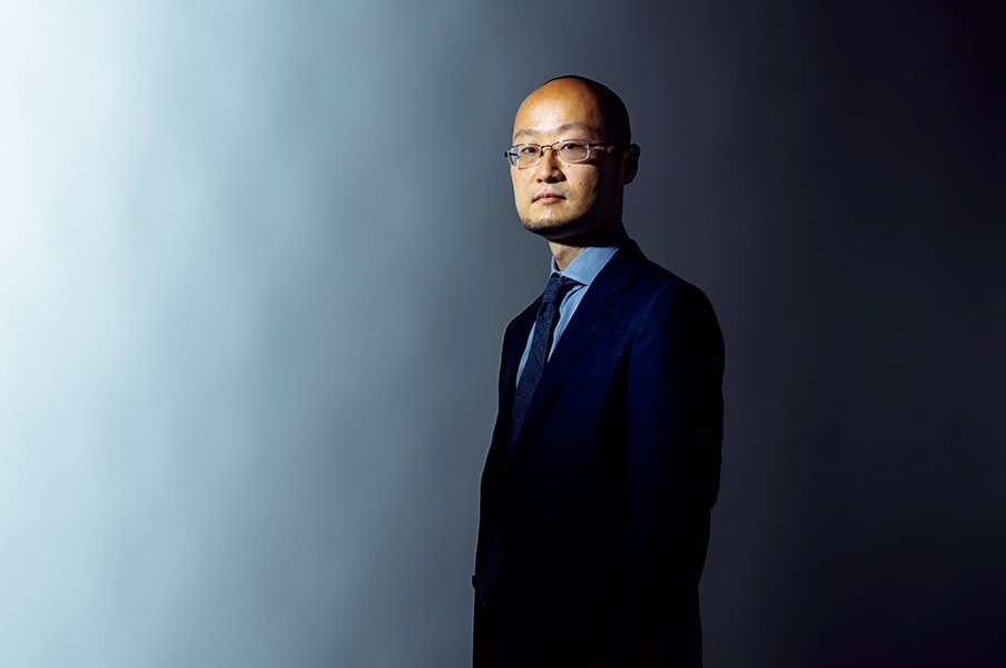 渡辺明が棋聖戦直後に新幹線で語っていた、藤井聡太の“違いすぎる終盤力” 「現状では藤井さんに勝つプランがありません」<Number Web> photograph by Wataru Sato