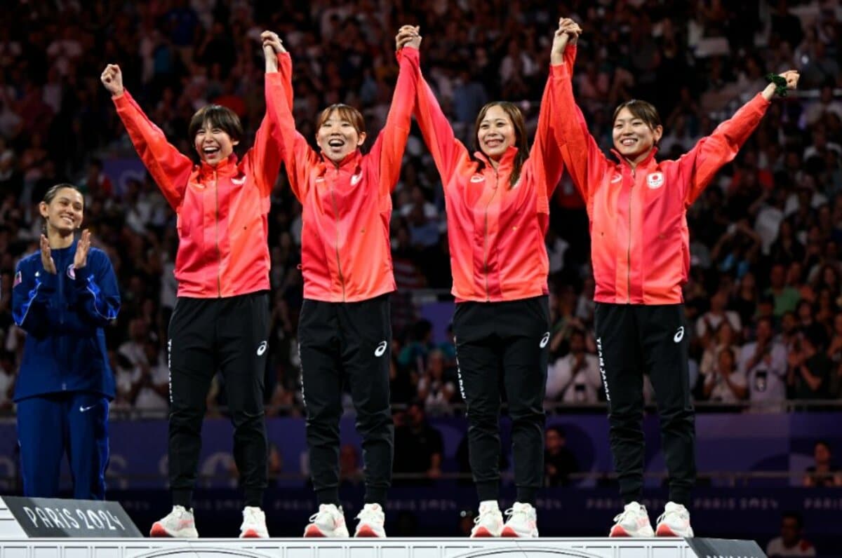 日本選手に感動したわ」パリ五輪スタッフが絶賛、敏腕通訳は涙…あの