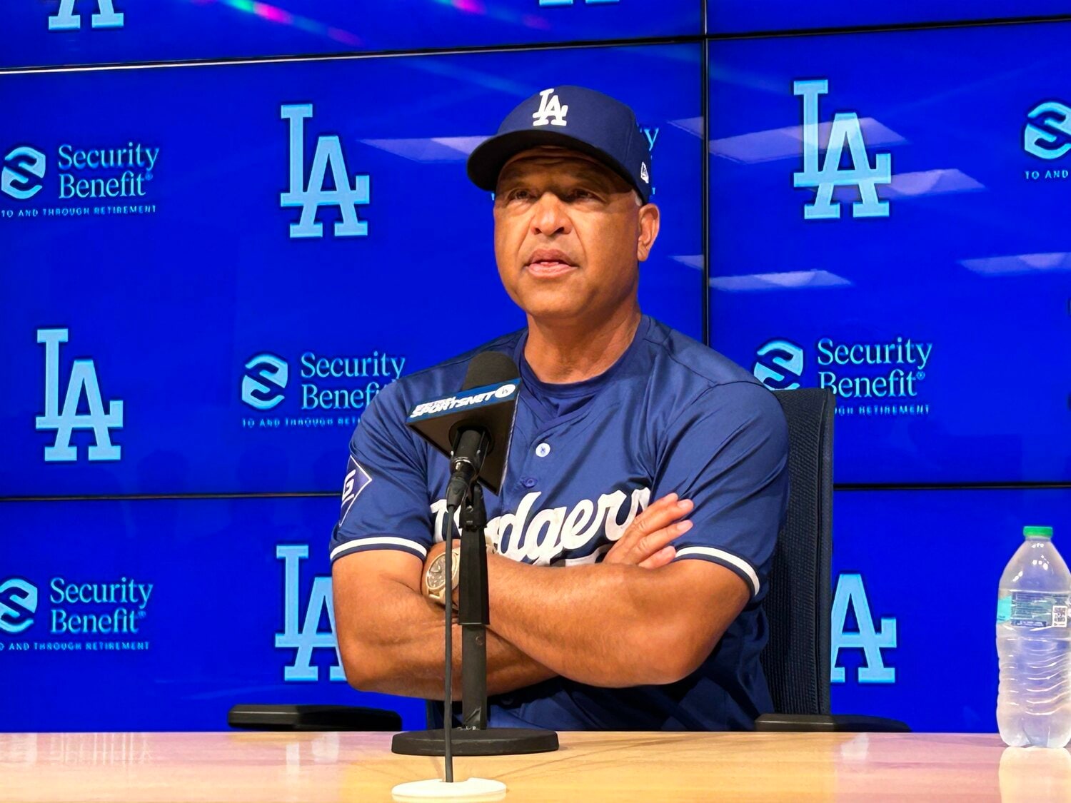 会見でのロバーツ監督　©Naoyuki Yanagihara