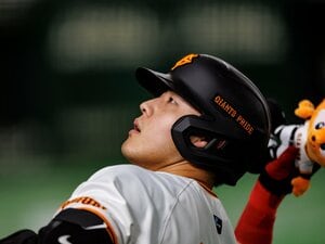 ブルージェイズと4年94億円契約…“日本の主砲”岡本和真の高校恩師が語る規格外「ふくらはぎなんて象みたい」「校舎のガラスが割れてもいいように…」