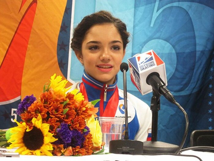 スケートアメリカでロシアの超新星！初出場初優勝のエフゲニア・メドベデワ。＜Number Web＞ photograph by Akiko Tamura