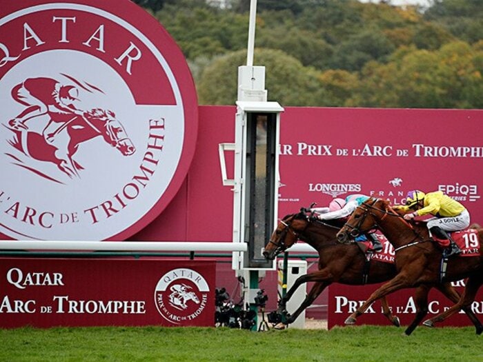 ブラストワンピース、凱旋門賞へ。札幌記念の力勝負を制した意味。<Number Web> photograph by AFLO