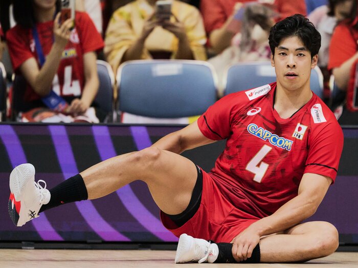 西田有志の休養「すごく理解できます。投資の仕方が違うだけ」男子バレー宮浦健人26歳が“勝負の1年”と断言する理由「目指す先は同じだと思う」＜Number Web＞ photograph by Yuki Suenaga