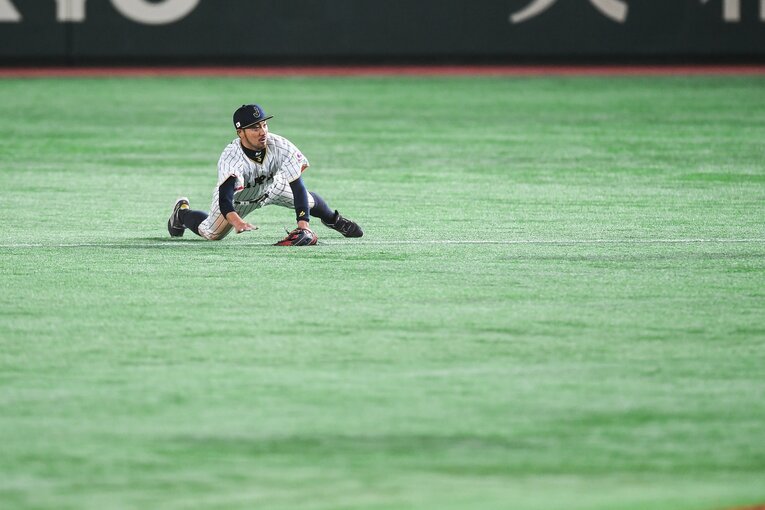 2017年WBC　菊池涼介の天才プレー集（3/27）　©BUNGEISHUNJU