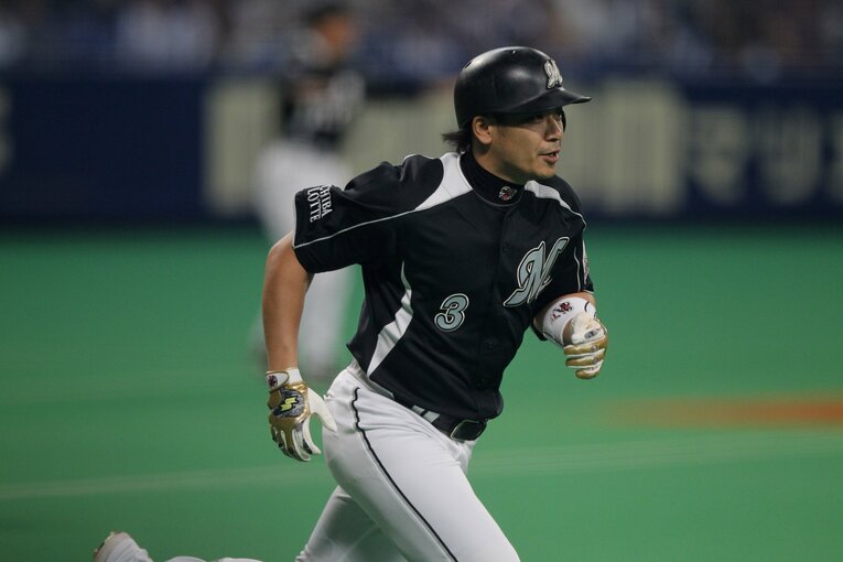 現役時代のサブロー　©BUNGEISHUNJU