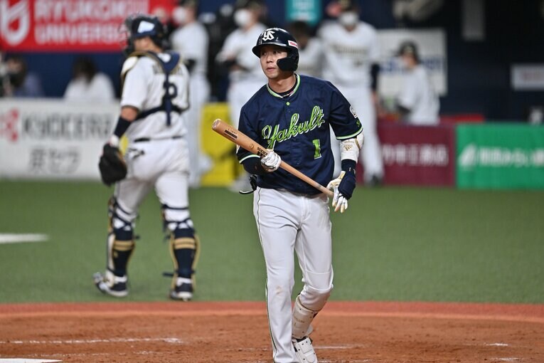 日本シリーズ第4戦、宇田川に見逃し三振に打ち取られ悔しそうな表情のヤクルト山田哲人　©︎Hideki Sugiyama