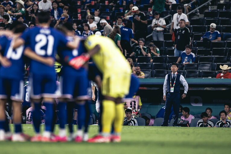 何度でも見たい…チュニジア戦、日本代表ゴールラッシュの連続写真を全部見る（画像は右に続きます）　©Kiichi Matsumoto/JMPA