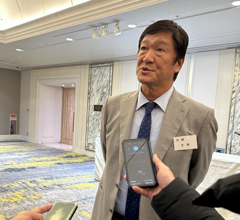 2024年シーズン、一軍ヘッドコーチとして立浪和義を支える片岡篤史 ©Yuji Yanagawa