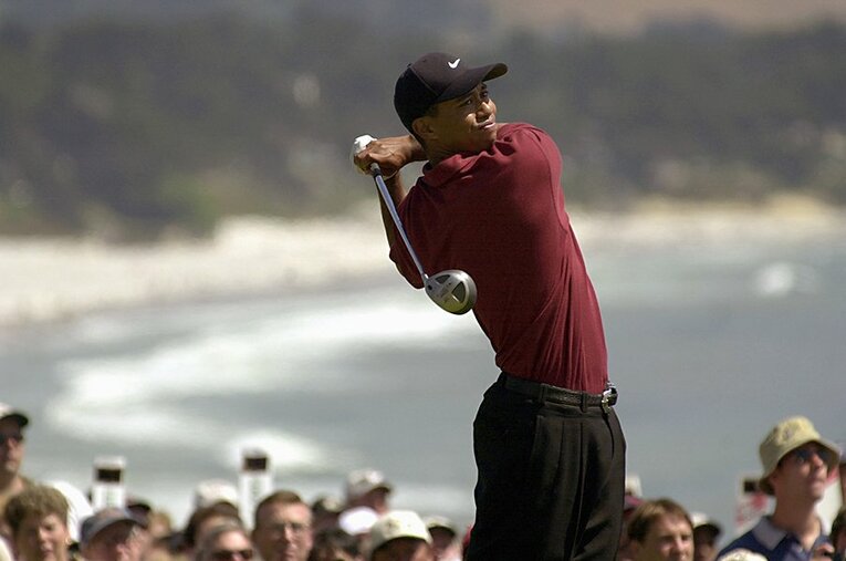 2000年の全米オープンで2位に15打差をつけて優勝したタイガー・ウッズ。ナイキのボールの名声も高まったが…… ／ photograph by Getty Images