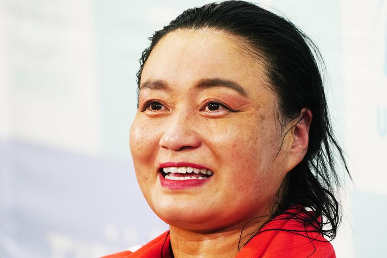 里村明衣子は晴れやかな表情で荒井優希を絶賛した　©Essei Hara