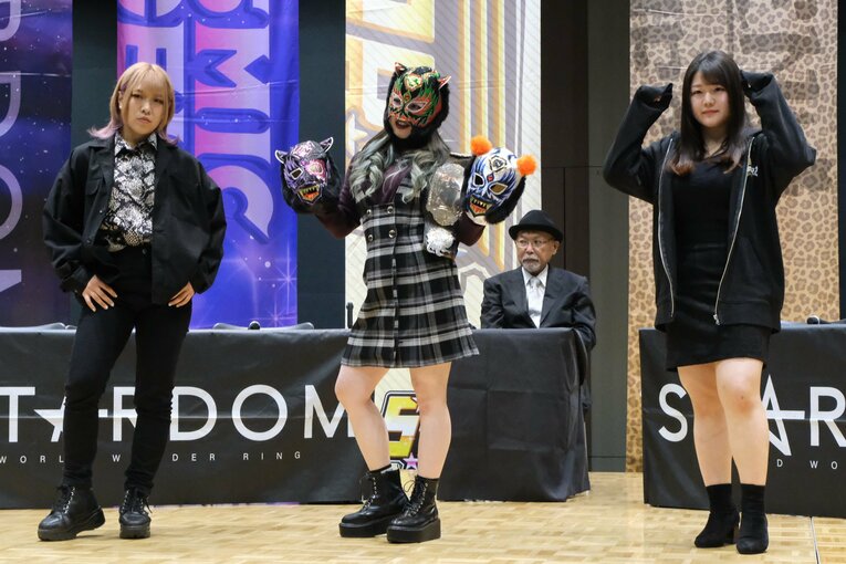 両国大会に向けた記者会見にて