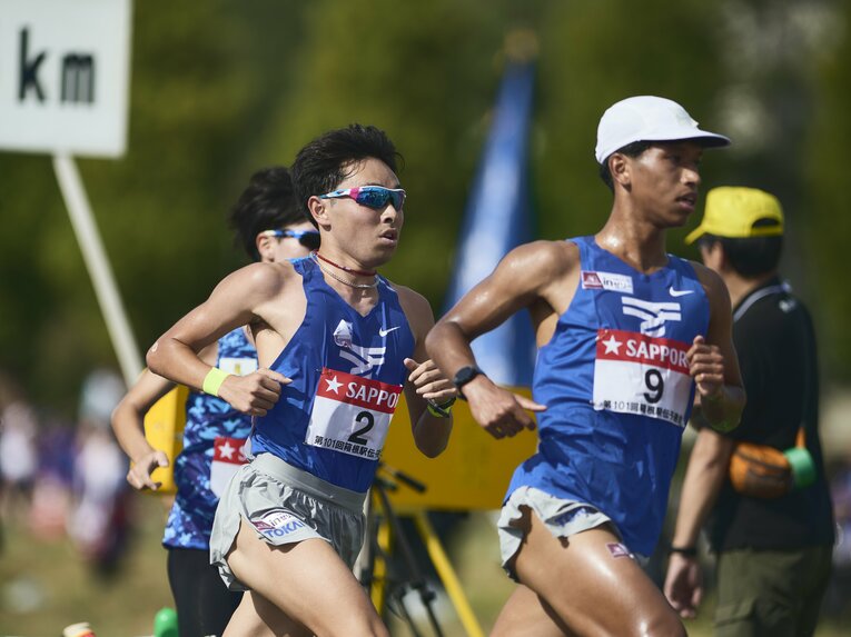 昨年の予選会に出場した東海大のロホマン・シュマン（9番）だったが……　©Yuki Suenaga