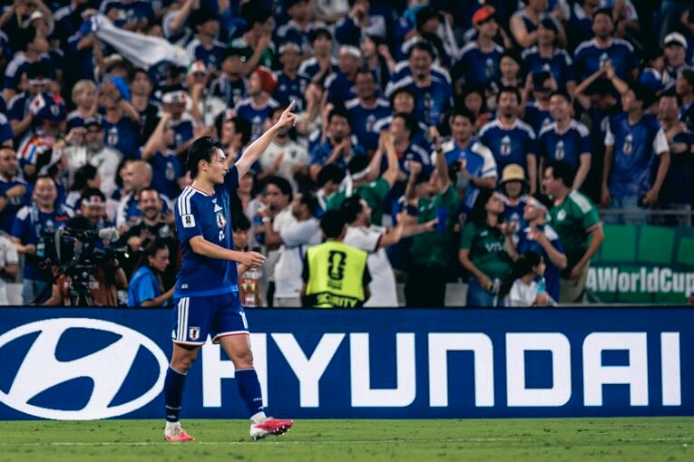 何度でも見たい…チュニジア戦、日本代表ゴールラッシュの連続写真を全部見る（画像は右に続きます）　©Kiichi Matsumoto/JMPA
