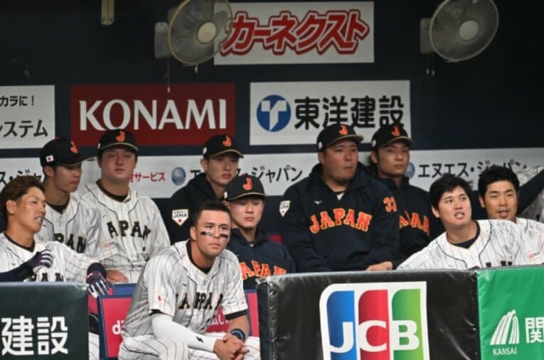 ベンチでの大谷の表情は野球少年そのものだった　©Naoya Sanuki