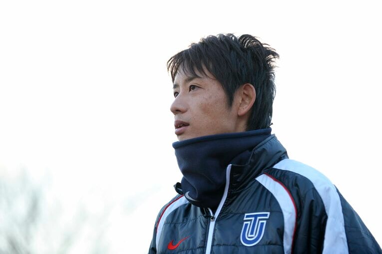 酒井監督は17年前の2009年からチームを率いる（当時33歳）　©︎BUNGEISHUNJU