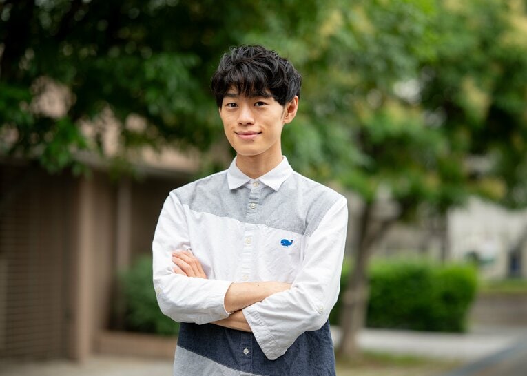 Numberカメラマンが撮り下ろした東問・東言兄弟の特別フォト集！【スワイプするとそのほかの写真もご覧になれます】　©Nanae Suzuki