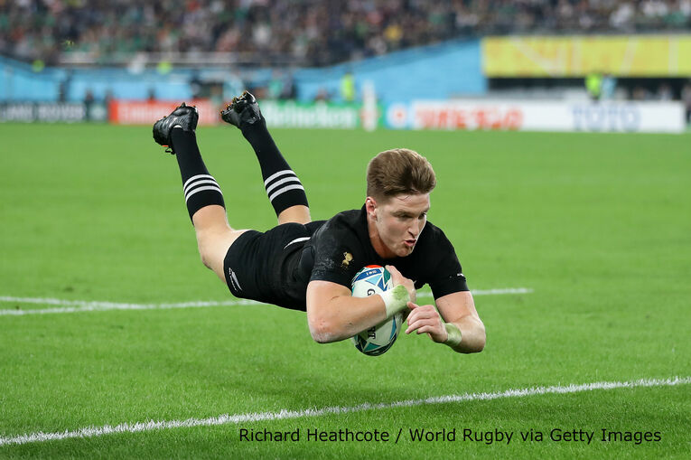 悔しがる稲垣、飛ぶバレット……。ラグビーW杯ベスト8の激闘シーン。(9)