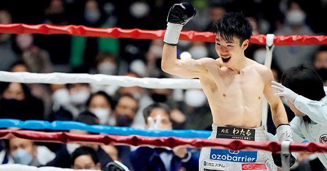 プロボクシング・寺地拳四朗チャンピオンの直筆サイン入り写真とフォトスタンド ボクシング】WBC王者・寺地拳四朗がメッセージ＆サインTシャツ提供
