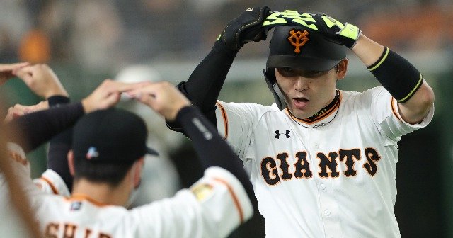 なぜか話題にならない 原巨人 3人目の男 31歳丸佳浩 ひとり五連覇 への最終章 プロ野球 Number Web ナンバー