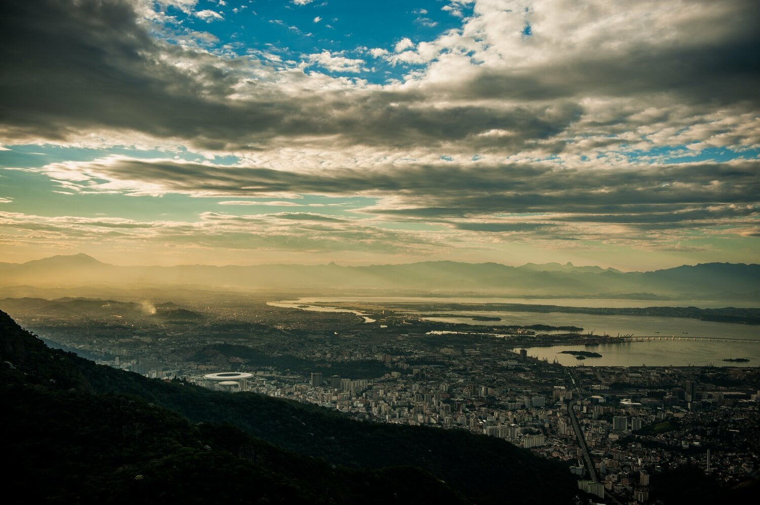 コルコバートの丘から望むマラカナンスタジアム　©Atsushi Kondo