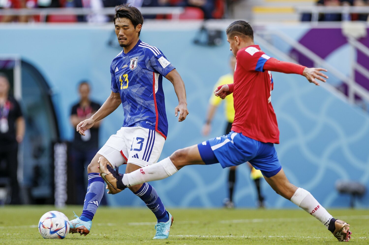 コスタリカ戦でW杯デビューした守田　©Kiichi Matsumoto／JMPA