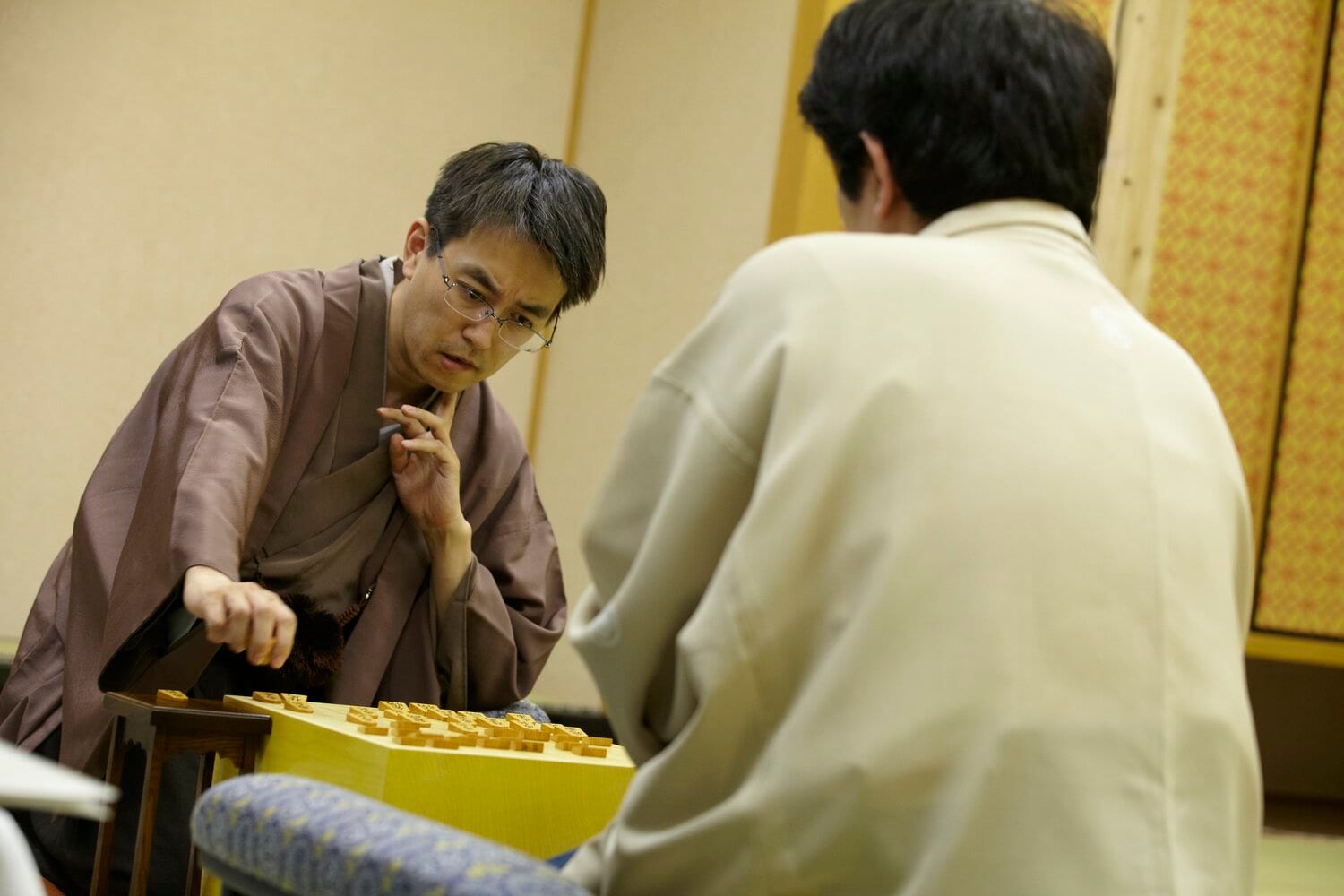 森内との名人戦での羽生 ©Tadashi Shirasawa