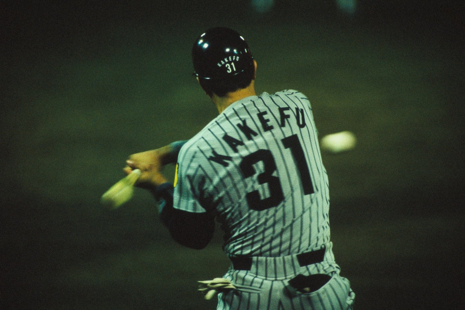 掛布のバッティング ©Sports Graphic Number