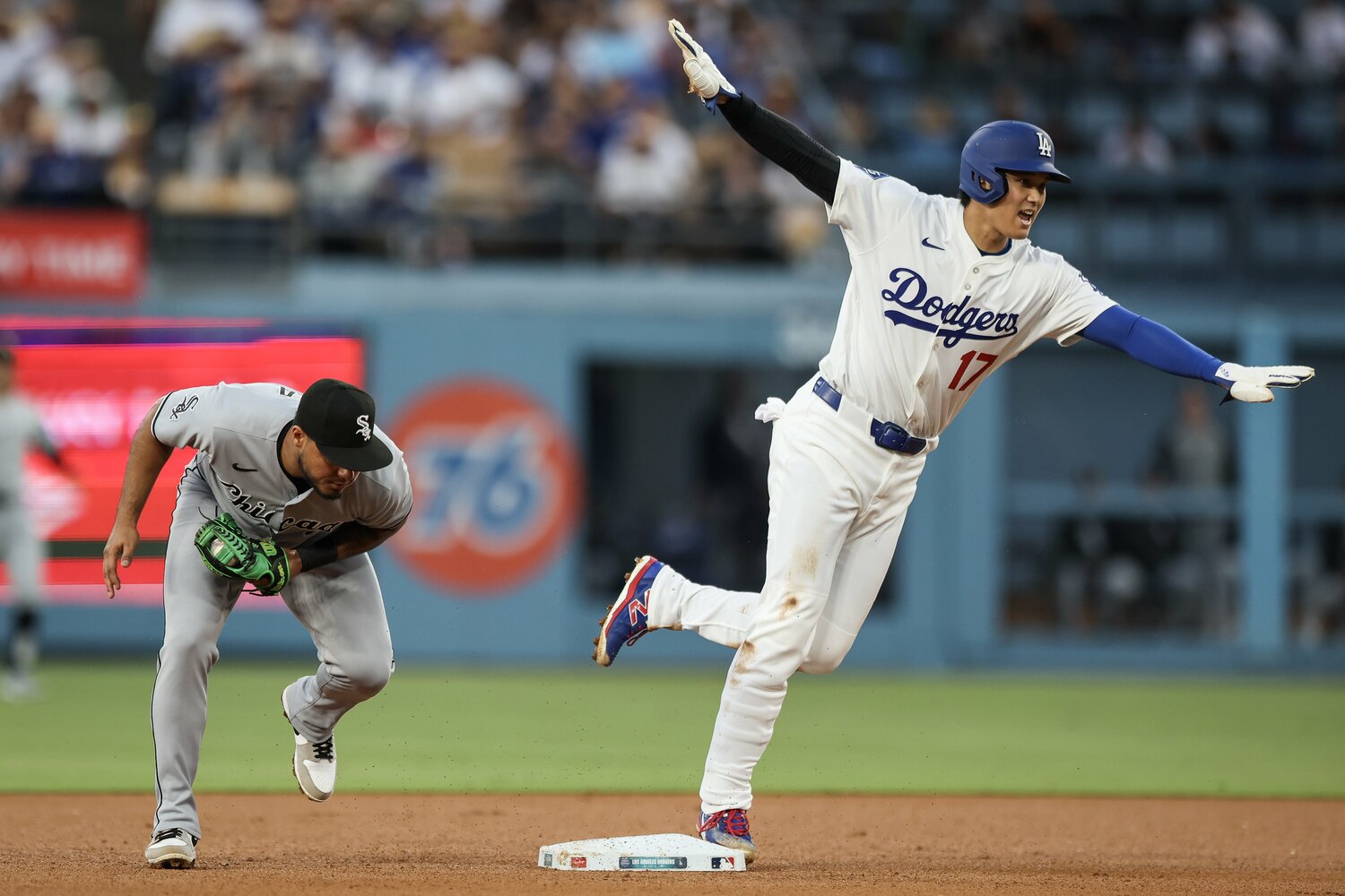 無事二塁でセーフ　©Getty Images