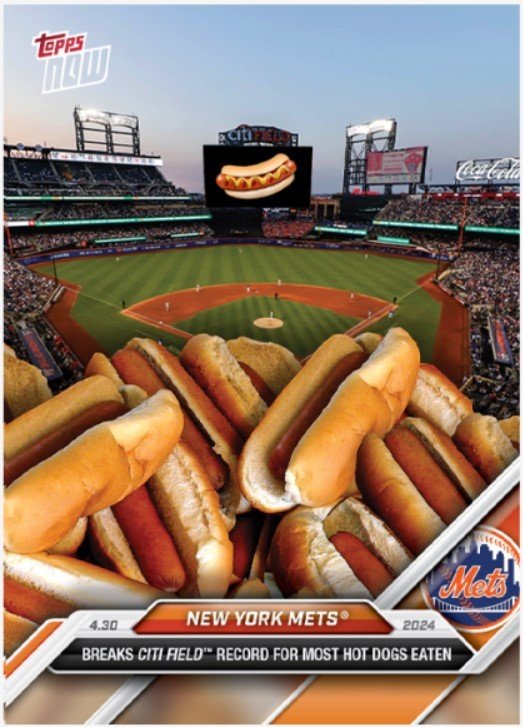 ホットドック限定カードの発行数は売れた数と同数の4万4269枚で、ケチャップとマスタードの当たりカードもランダムで封入されるとか　©Topps