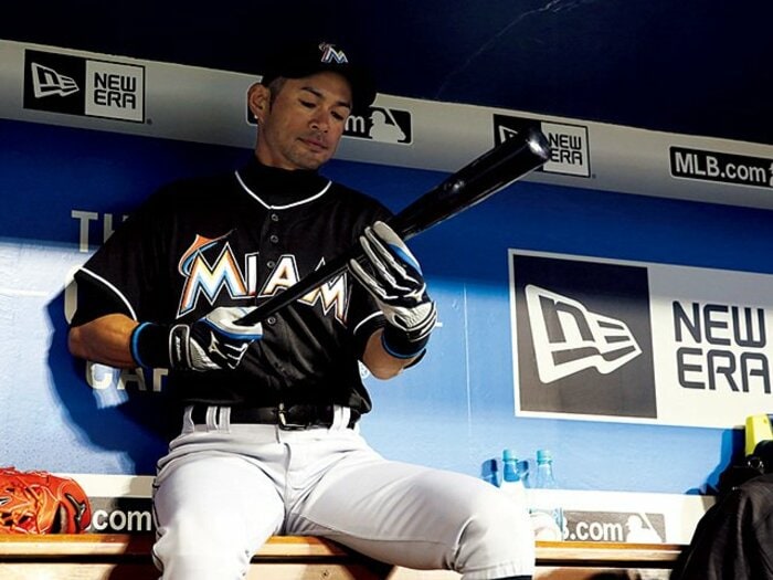 イチローの伝説のバット、誕生秘話。尋常ならざるこだわりの果てに……。＜Number Web＞ photograph by Yukihito Taguchi