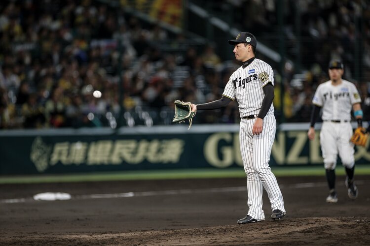 阪神の守護神はなぜ自分なのか…」石井大智でも及川雅貴でもなく…岩崎優