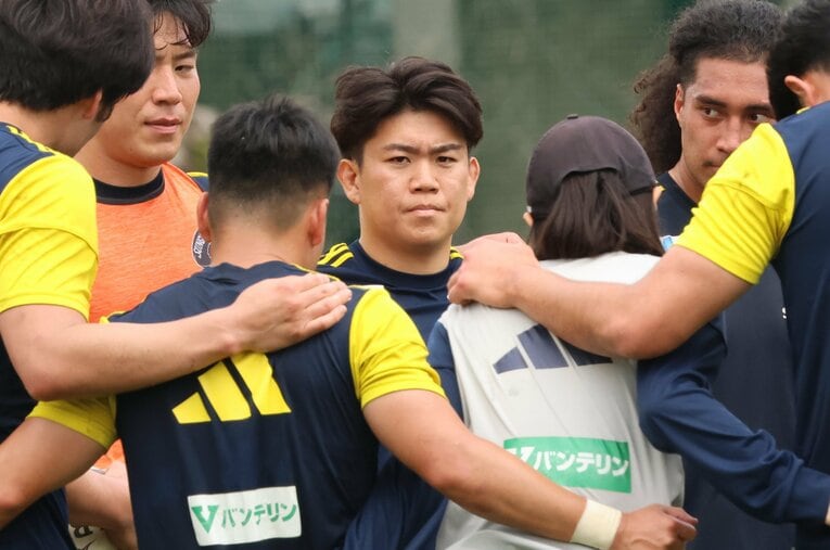 今季で東京サントリーサンゴリアスを退団した木村貴大。リーグ全体でも退団者が増える中、若手への影響も危惧している ／ photograph by Nobuhiko Otomo