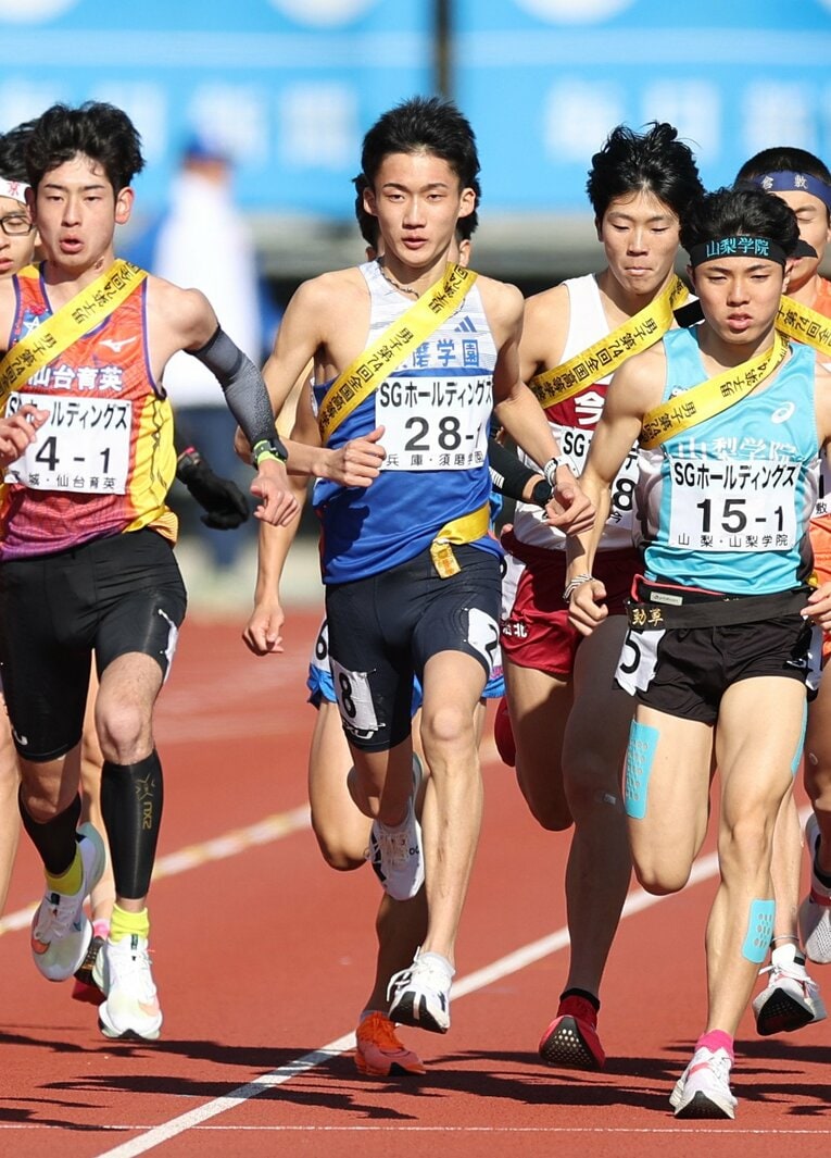 都大路のエース区間1区で区間賞だった高校No.1ランナーの折田は青学大へ進学　©︎JIJI PRESS