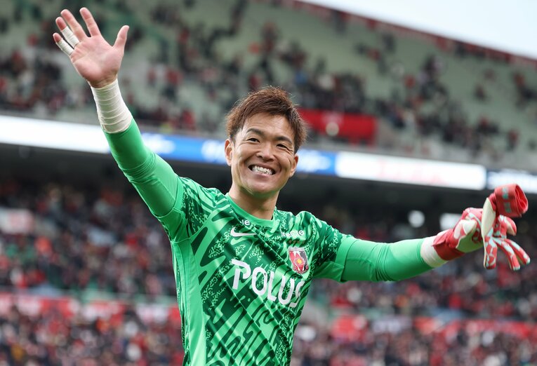 浦和、日本代表で正GKを務めた西川周作。当時は鈴木彩艶が“控えGK”だった　©JIJI PRESS