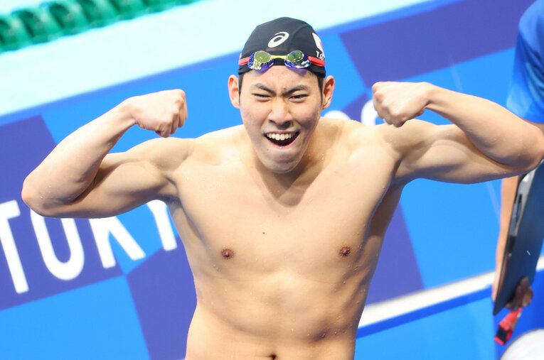 東京五輪では19歳の若さで200mバタフライで銀メダルを獲得。その後も順風満帆な競泳生活だったが、パリ五輪で暗転した　©JMPA