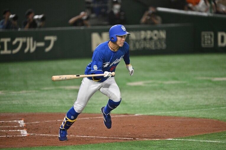 中日・岡林　©Hideki Sugiyama