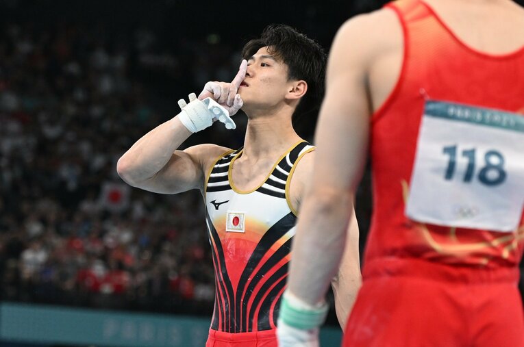 人気番組『おかあさんといっしょ』の体操のお兄さんだった福尾誠さん。萱選手や谷川選手のコーチも務めた福尾さんが見たパリ五輪の名シーンとは ／ photograph by Naoya Sanuki/JMPA