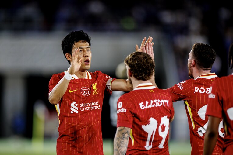 【リバプールで愛されるワタ・エンドウ（全20枚超）】（当時。リバプール＆日本遠征レア写真はまだまだ続きます）　©Kiichi Matsumoto