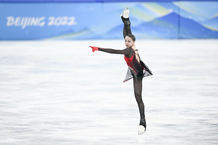 【五輪フィギュアの魔物】北京五輪でのワリエワ（写真は右に続きます）　©Asami Enomoto/JMPA