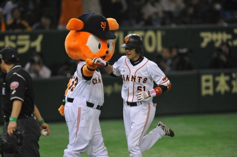 2008年の坂本勇人　©Sports Graphic Number