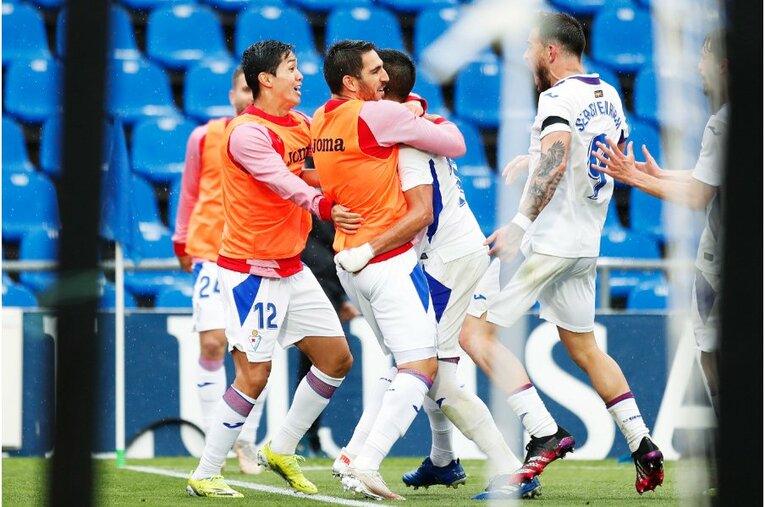 武藤も喜びの輪に©Daisuke Nakashima