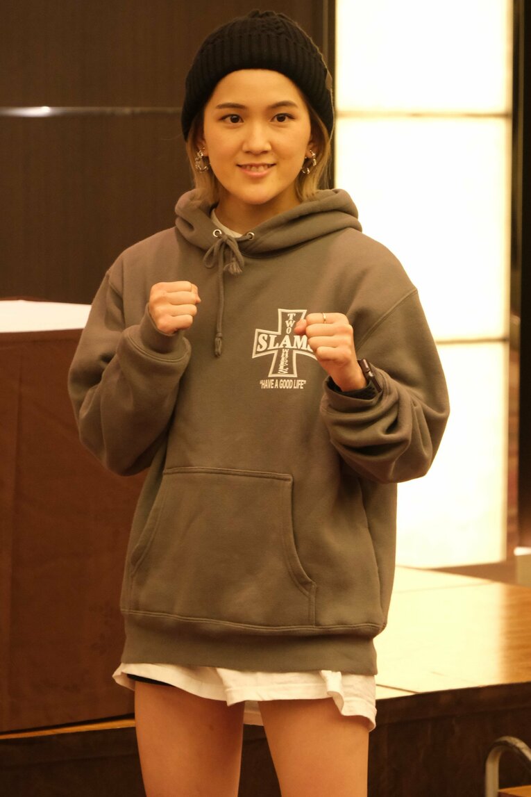 「私けっこう性格悪いんで（笑）」K-1で菅原美優に勝利したMIOが“RENAの妹分”からの独り立ち 「本当に楽しいです、今」(12)