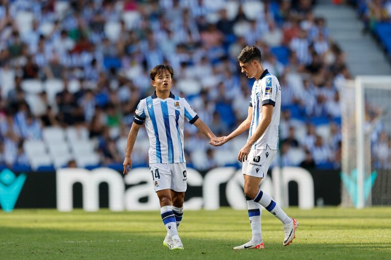 久保建英2戦連続MOMにアシスト、響き渡る「タケクボコール」も冴えない表情「やはりシルバ不在は…」カメラマンが感じたこと(54)