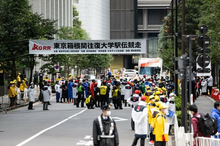 日本のスポーツイベントとして屈指の人気を誇る箱根駅伝 ©Nanae Suzuki