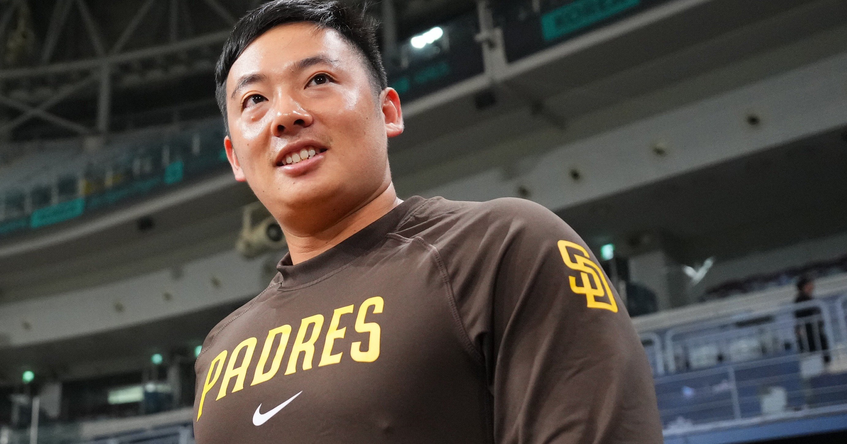 やばいっす、めっちゃ話しかけてくる！」松井裕樹はなぜパドレスで