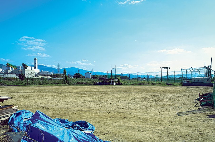 ダルビッシュ有「羽曳野の河川敷から」~メジャーリーガーの原点探訪~<Number Web> photograph by Takuya Sugiyama