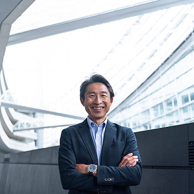 50歳荻原健司、肩書きを捨てて再出発。小さなジャンプ台で蘇ったあの感覚。