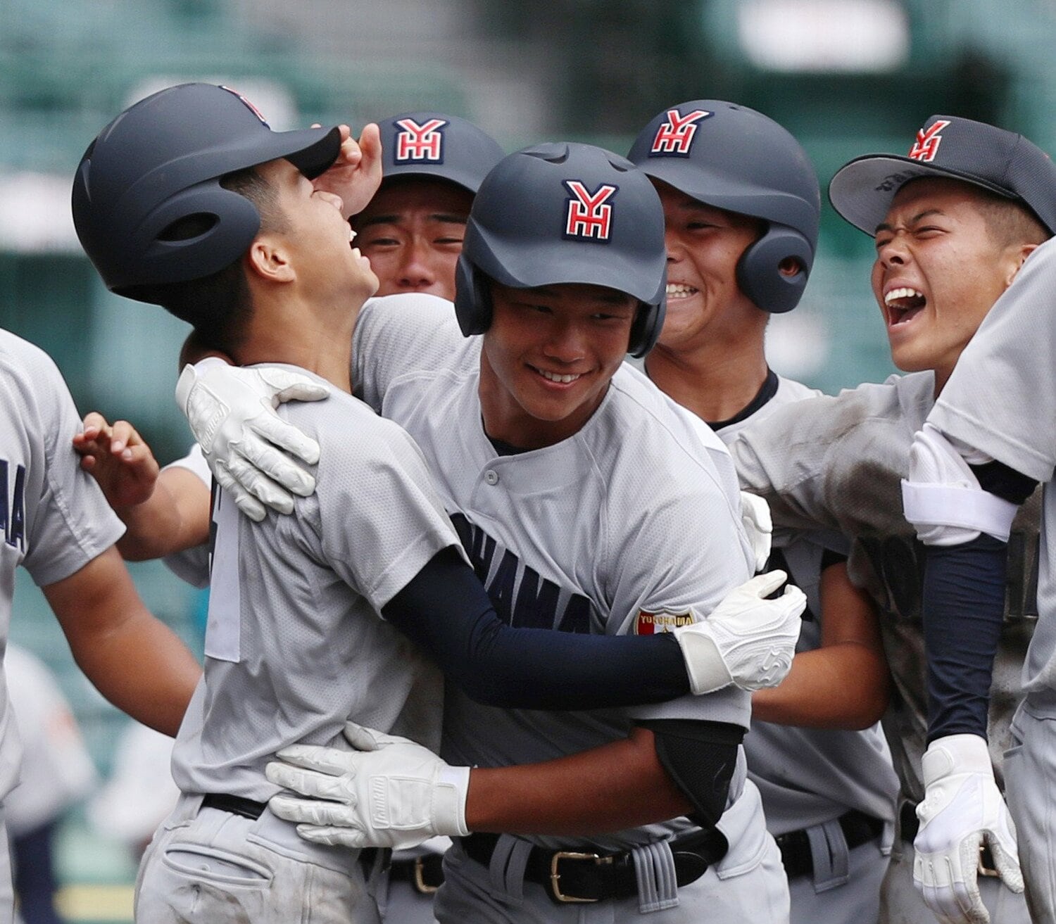 1年生時の夏、甲子園に出場。初戦の広島新庄戦で、9回2アウトから逆転3ランを放った緒方 ©JIJI PRESS