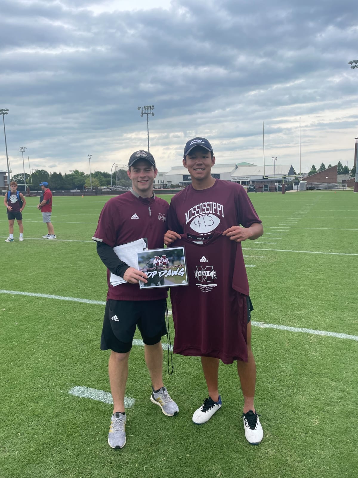 夏にはミシシッピ州立大など4年制の強豪大のリクルーティングキャンプを巡った松澤／本人提供